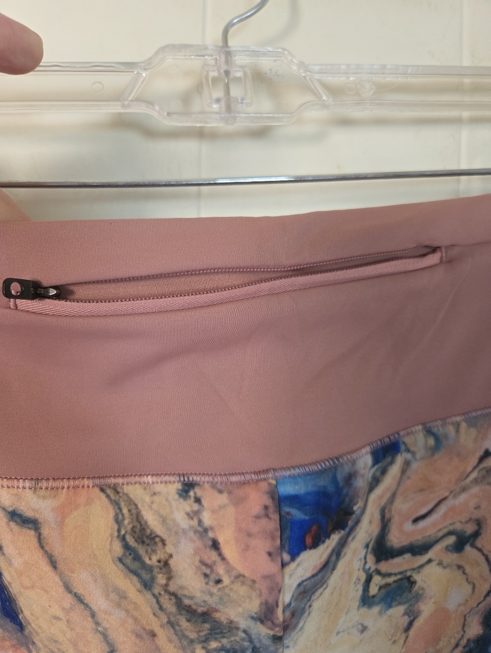 Oiselle Roga Running Shorts Pink Blue Gold Marble Print Size 8 - Picture 8 of 16